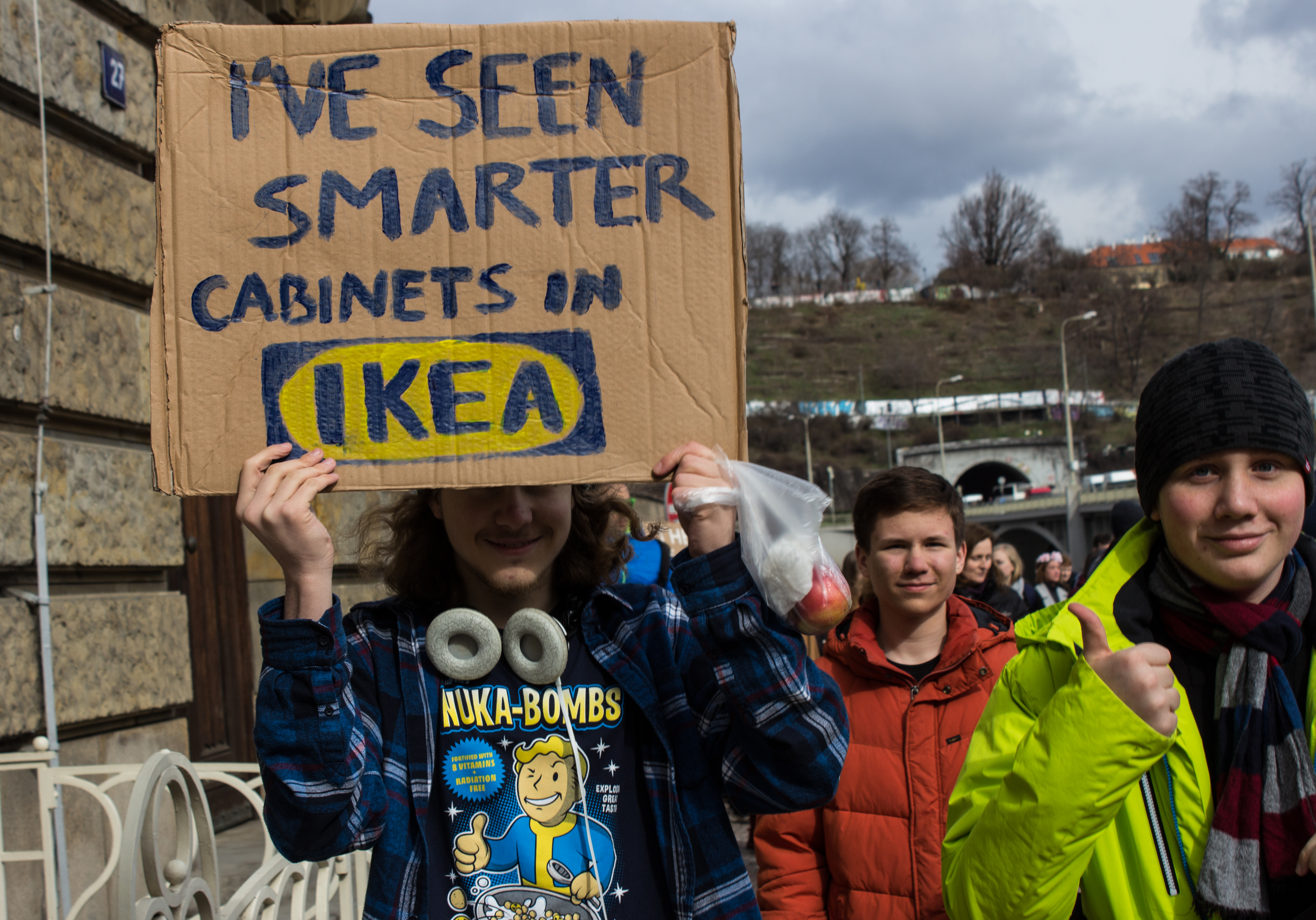 The Signs of Our Time: A Photo-essay on Prague students’ Strike for Climate Change